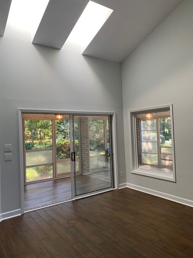 Great views into the greens - 2067 Ayershire Ln