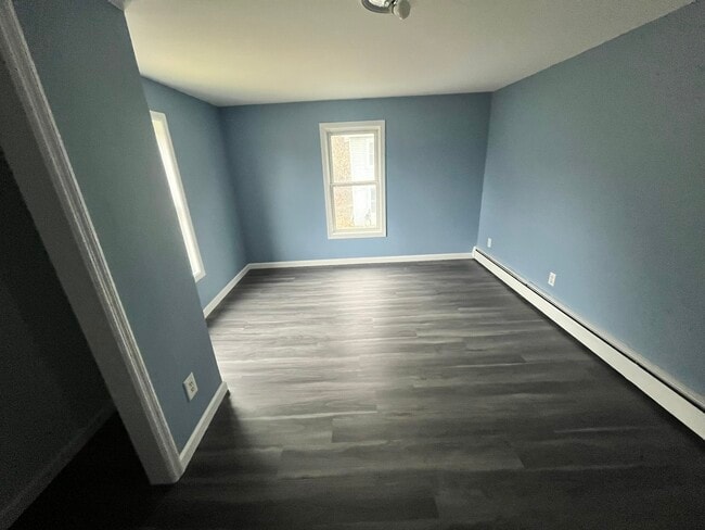 Building Photo - Herndon Blue House