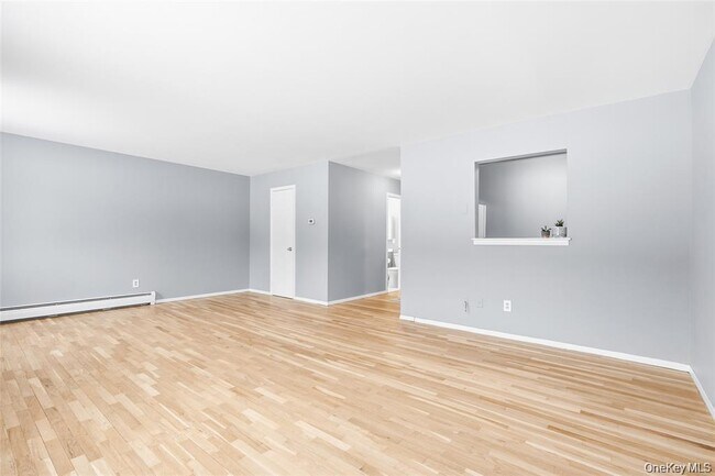 Building Photo - 9 Charles Ln