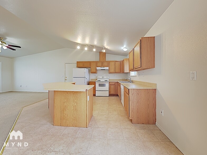 Building Photo - 1451 Laughing Chukar Ln