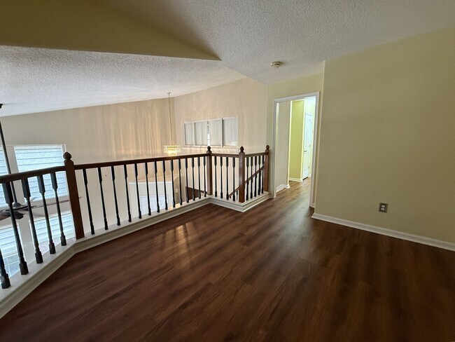 Building Photo - 131 Spoon Ct