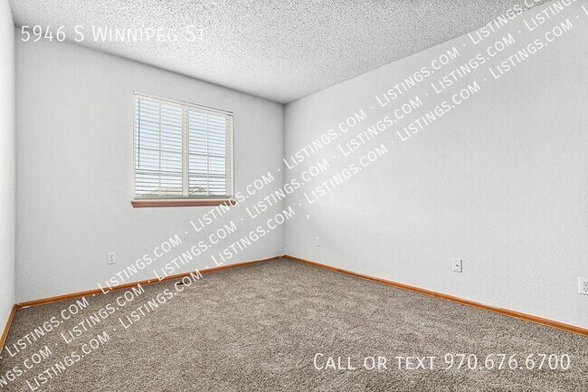 Building Photo - 5946 S Winnipeg St