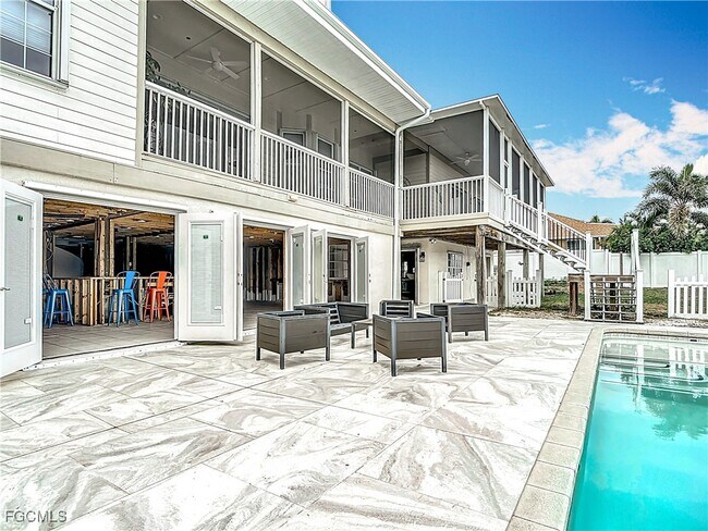 Building Photo - 17539 Boat Club Dr