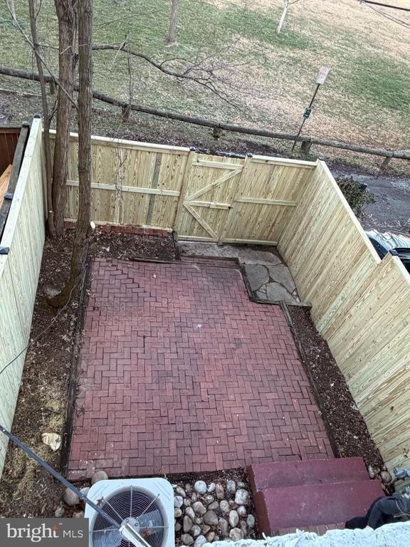 Building Photo - 3765 Mark Dr