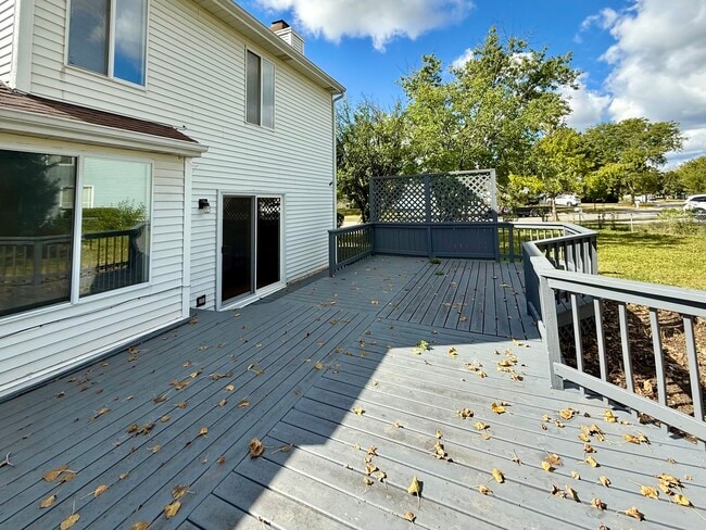 Building Photo - 100 Rumsey Pl