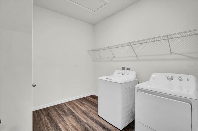 Building Photo - 796 Mocking Jay Ln