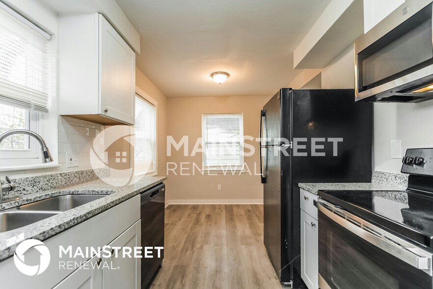 Building Photo - 3510 Norwood St