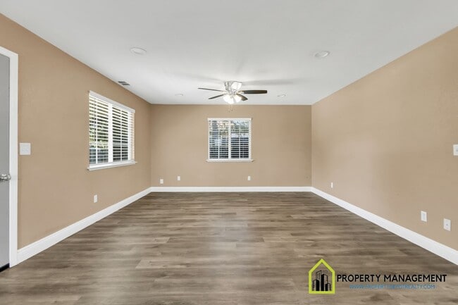 Building Photo - 3-Bedroom Home with Modern Touches-AF