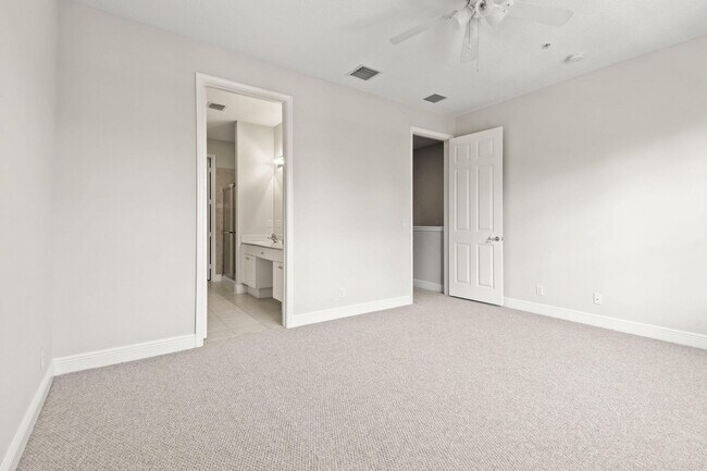 Building Photo - 109 Osceola Ln