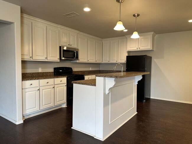Building Photo - Leasing Special - 3 bed 2 bath Cooper ISD
