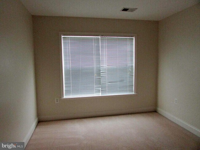 Building Photo - 4314 Vintage Ivy Ln