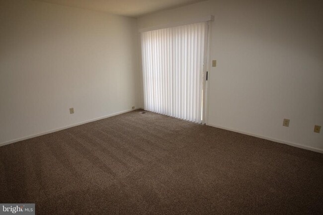 Building Photo - 2437 Norrington Dr