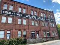 Building Photo - 1 Bedroom Unit in Historic Wafco Mills