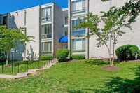 Building Photo - Hampshire West