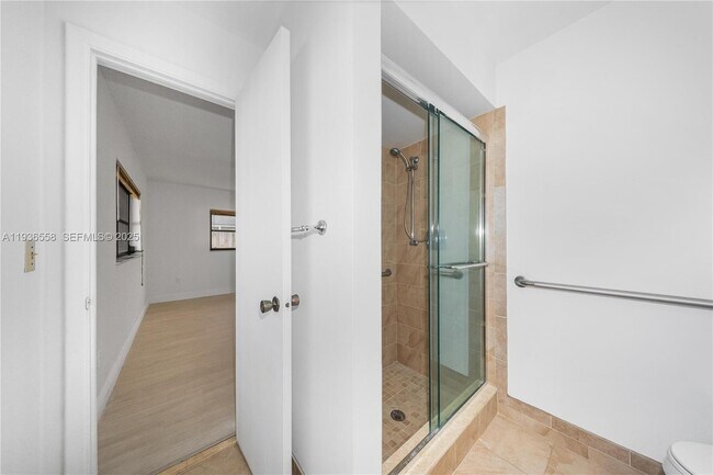 Building Photo - 14065 SW 48th Terrace