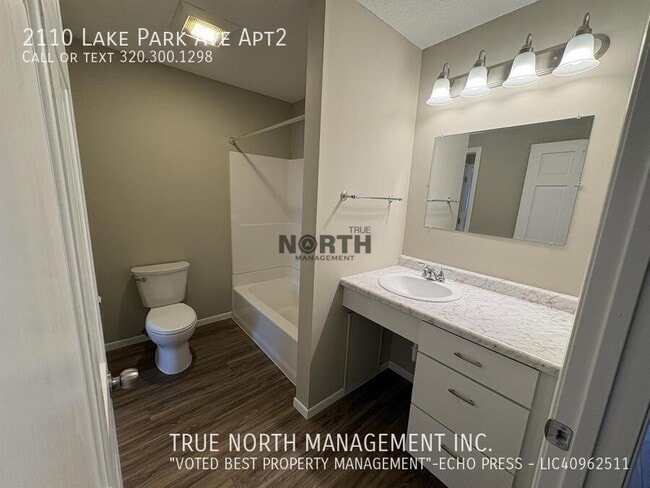 Building Photo - 2110 Lake Park Ave