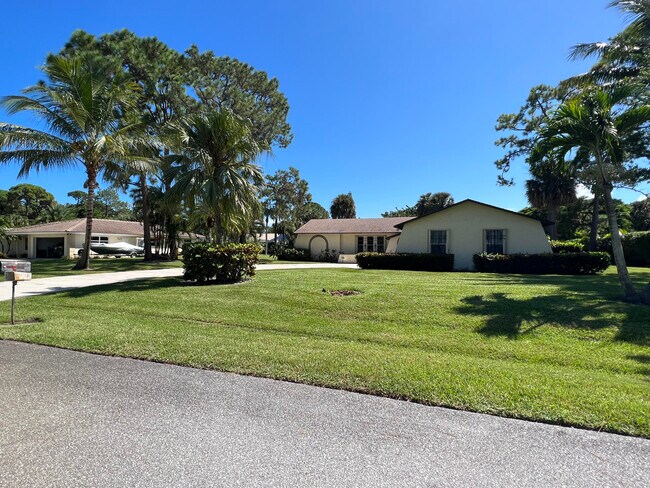 Building Photo - 5878 Tidewater Dr