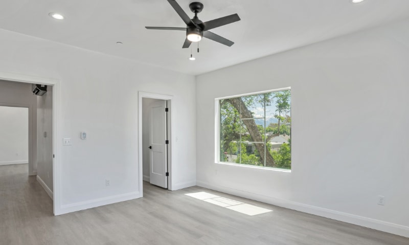 Building Photo - 321 E 2100 S