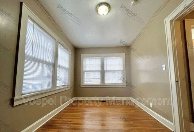 Building Photo - 5446 Harrison St
