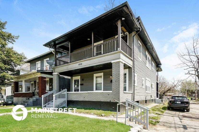 Building Photo - 409 S 39th St