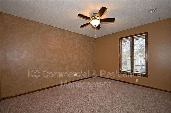 Building Photo - 1524 NE 99th St