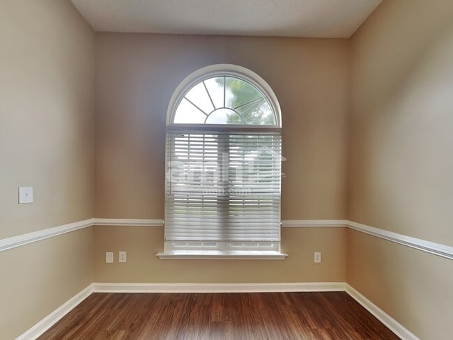 Building Photo - 182 Bonnie Woods Dr