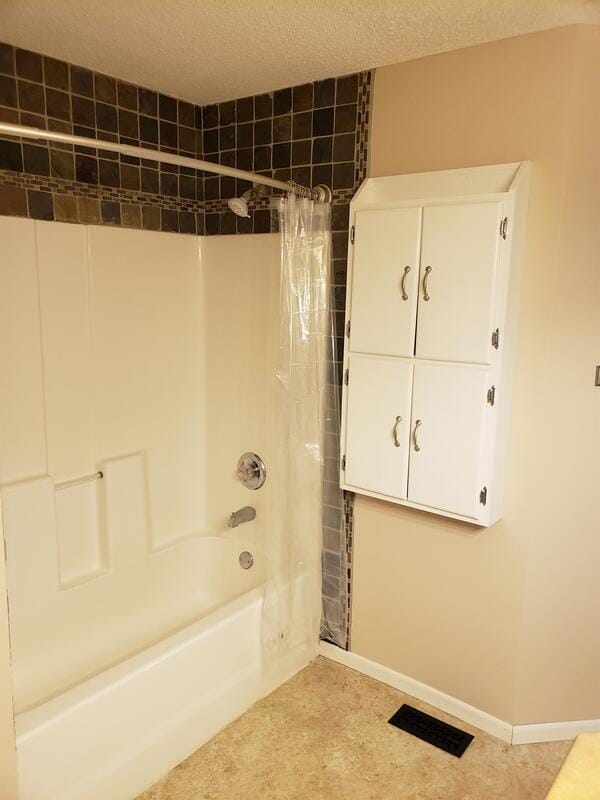 Building Photo - 10515 64th Ln NE