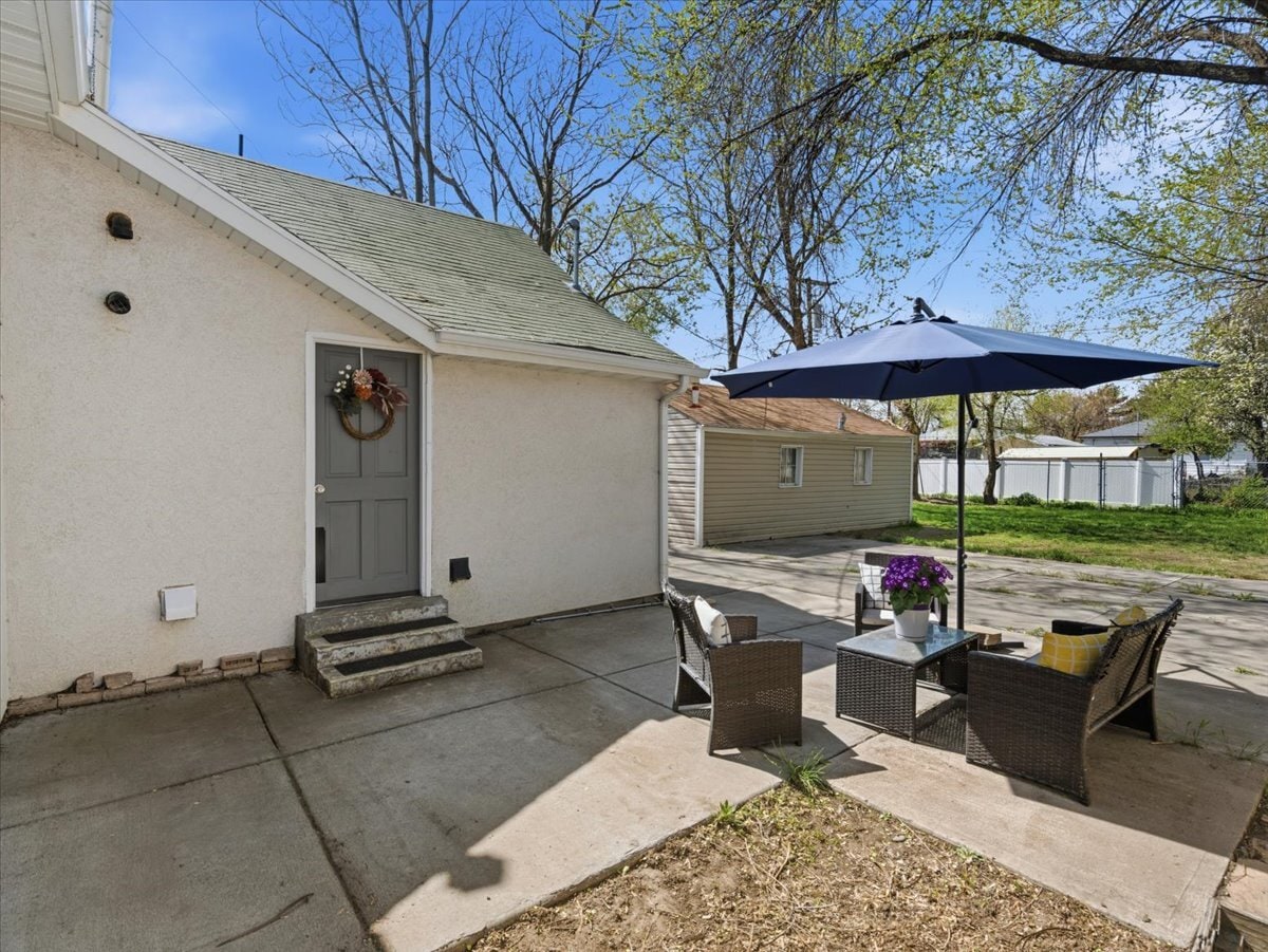 Building Photo - 616 S 1300 W