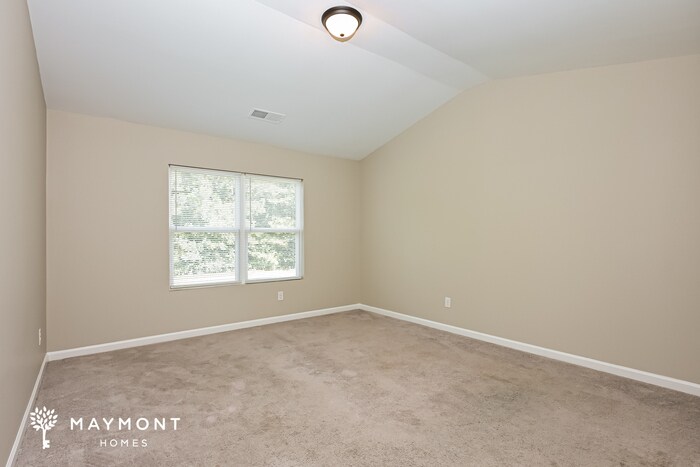 Building Photo - 4057 Liberty Ests Dr