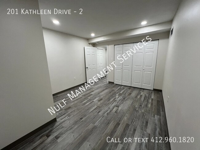 Building Photo - 201 Kathleen Dr