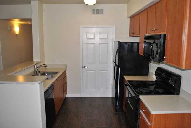 Building Photo - 1251 Whitney Ranch Pkwy