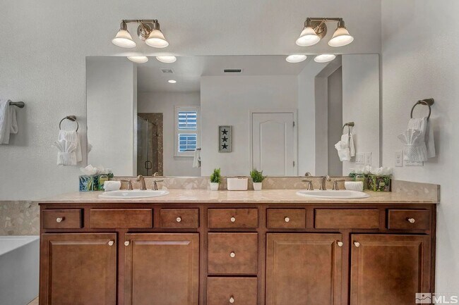 Building Photo - Fully Furnished Turnkey Rental – 10345 Rollings Dr., Reno, NV