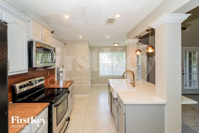 Building Photo - 1004 Appling Meadow Dr