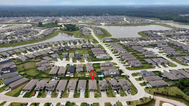 Building Photo - 16916 Rich Pines Dr