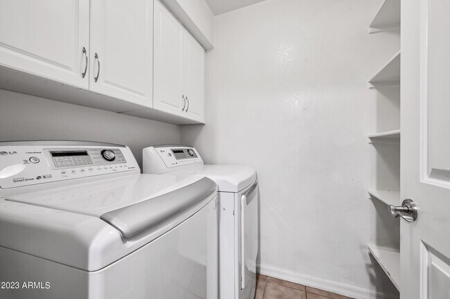 Building Photo - 5104 N 32nd St