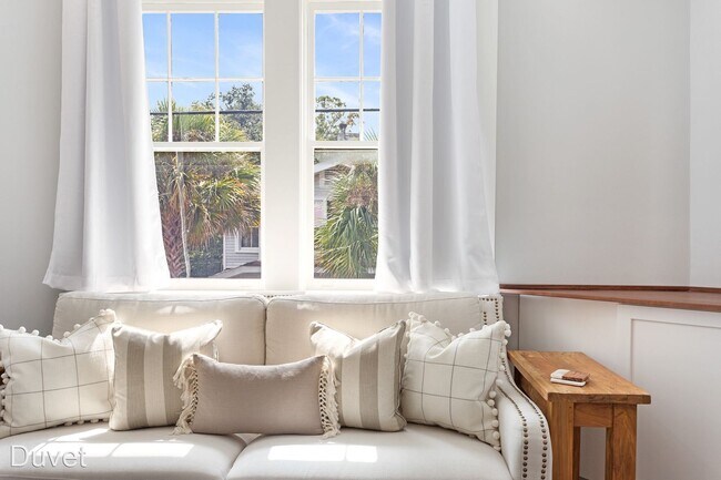 Building Photo - 2 br, 2.5 bath House - 168 Tradd Street B