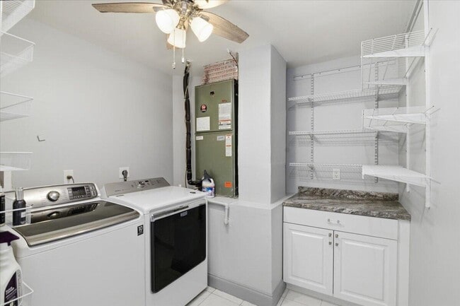 Building Photo - 21583 Villa Nova Dr