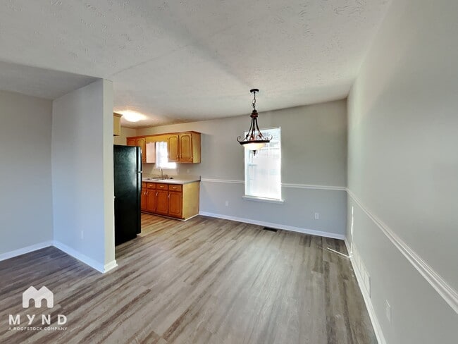 Building Photo - 48 Colby Ct