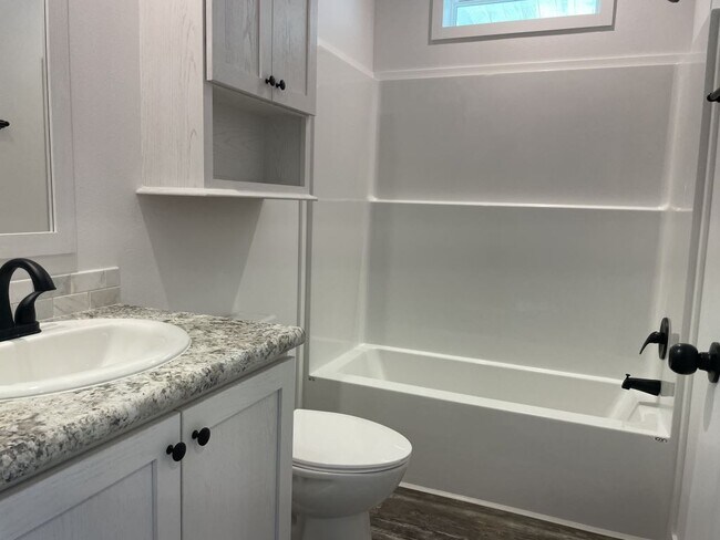 Building Photo - 5715 Blue Harbor Dr