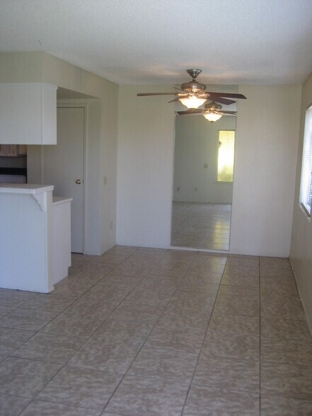 Building Photo - 72673 Raven Rd
