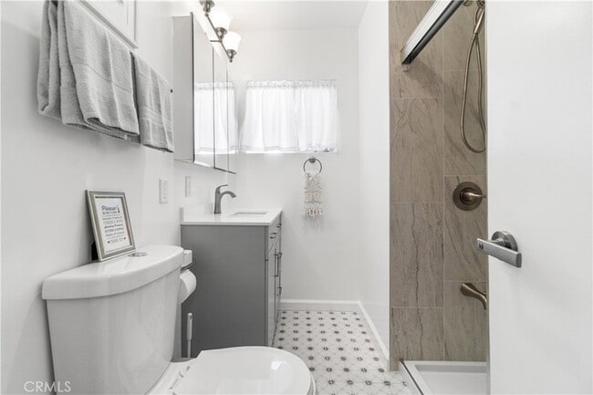 Building Photo - 4208 W 182nd St