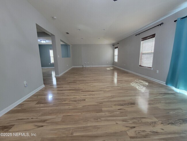 Building Photo - 4447 Oak Moss Loop
