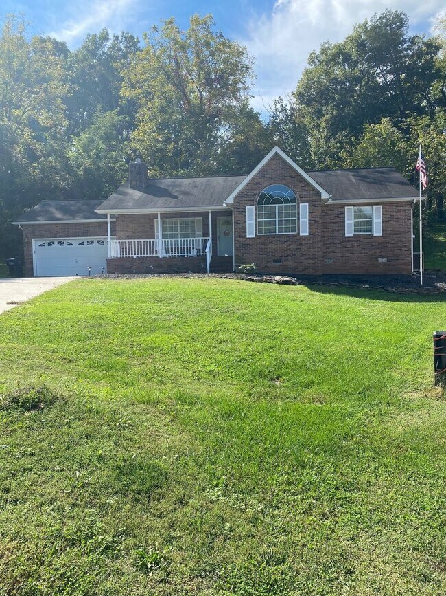 Primary Photo - Springridge Lane
