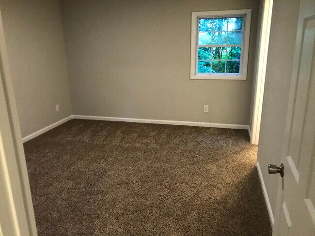 Building Photo - 3064 Happy Trail