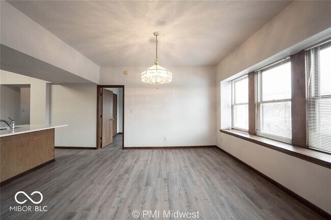 Building Photo - 3707 N Meridian St