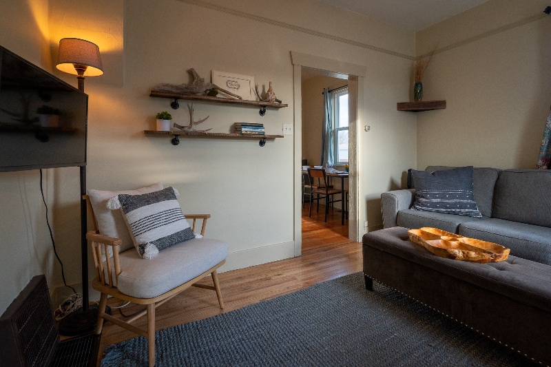 Building Photo - 231 C St