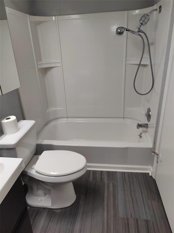 Building Photo - 2500 Burleson Rd