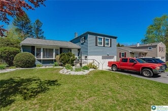 Building Photo - 2627 Nottingham Rd