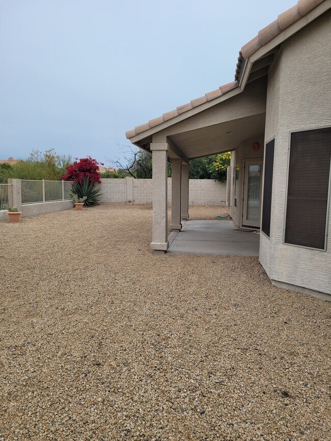Building Photo - BEAUTIFUL 3/2 HOUSE FOR RENT IN TATUM RANCH