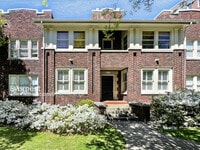 Building Photo - 2819 Highland Ave